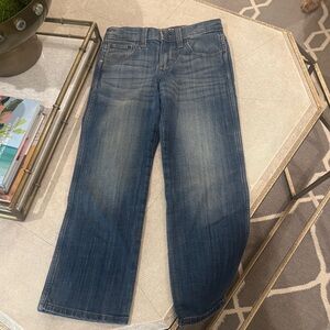 NWT boys size 8 reg Wrangler Retro Relaxed Boot cut jeans
Adjustable waist